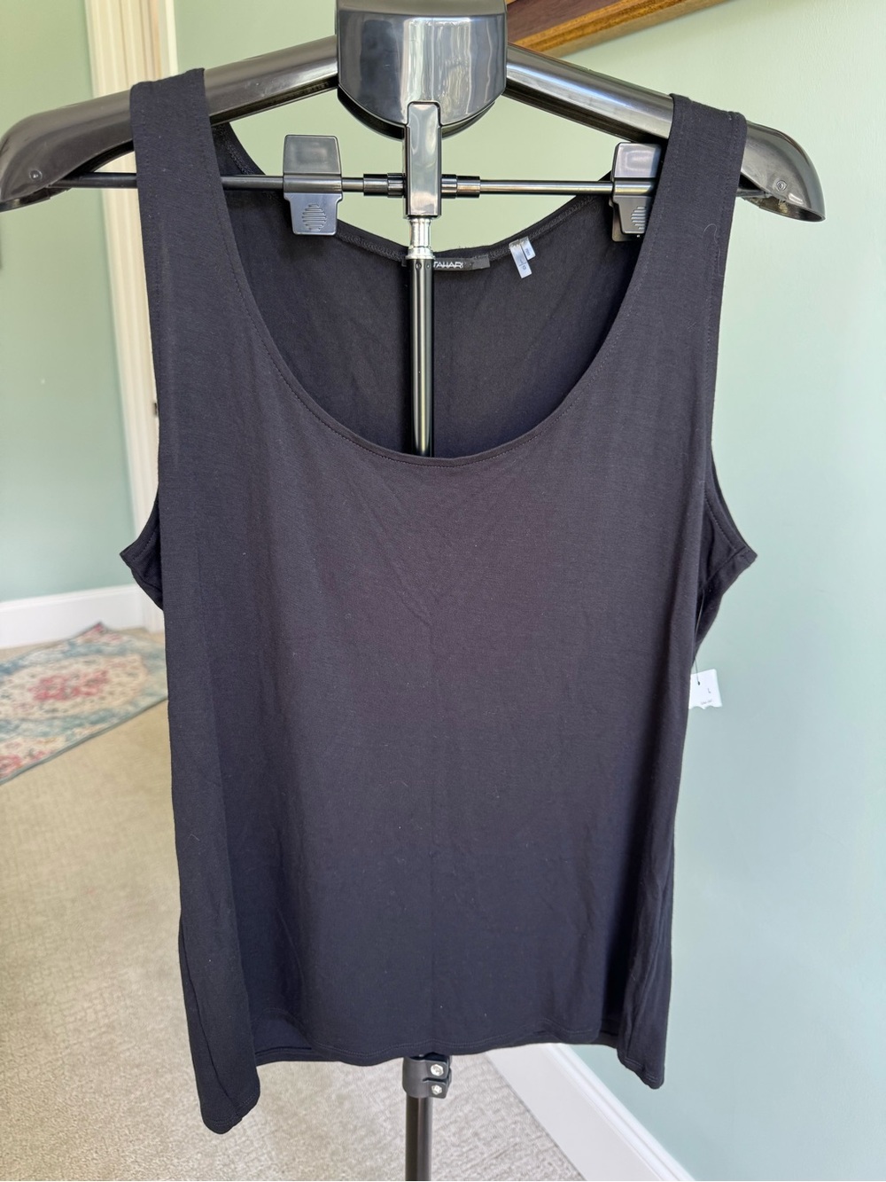 Tahari NWT Gina Knit Black Scoop Neck Tank Top Size Large Modal